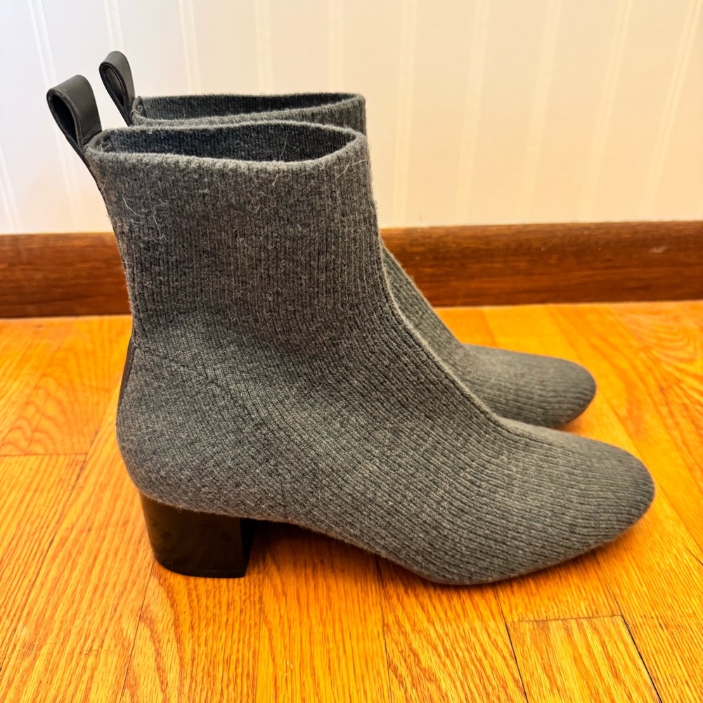 Everlane The Glove Boot Women’s Wool Blend Gray Booties Size 11 - Picture 2 of 11